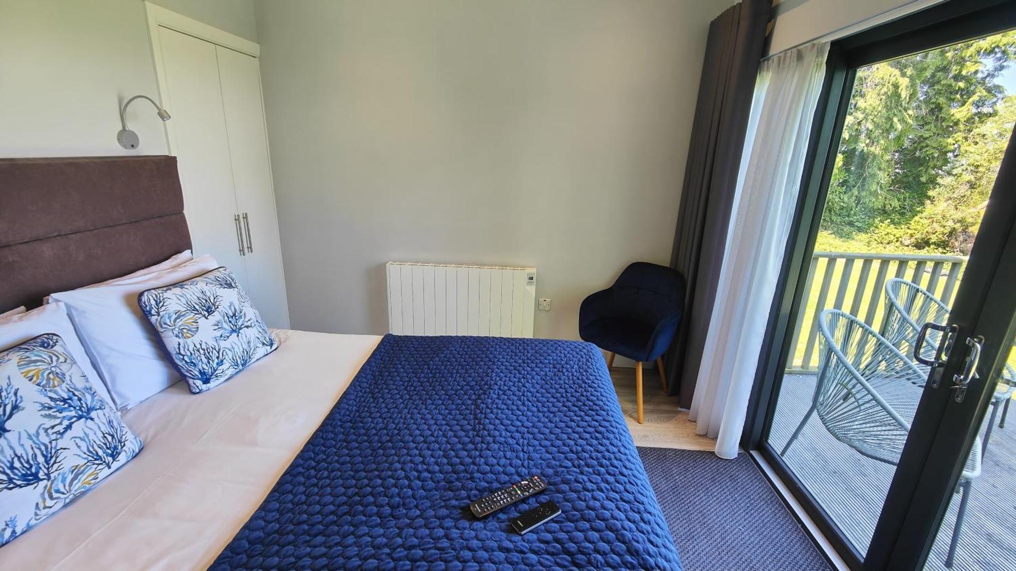 The View At Moneylands Villa Arklow Room photo